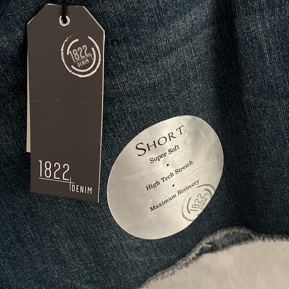 Classic 1822 Demin Cut Off Shorts, NWT - Picture 2 of 7